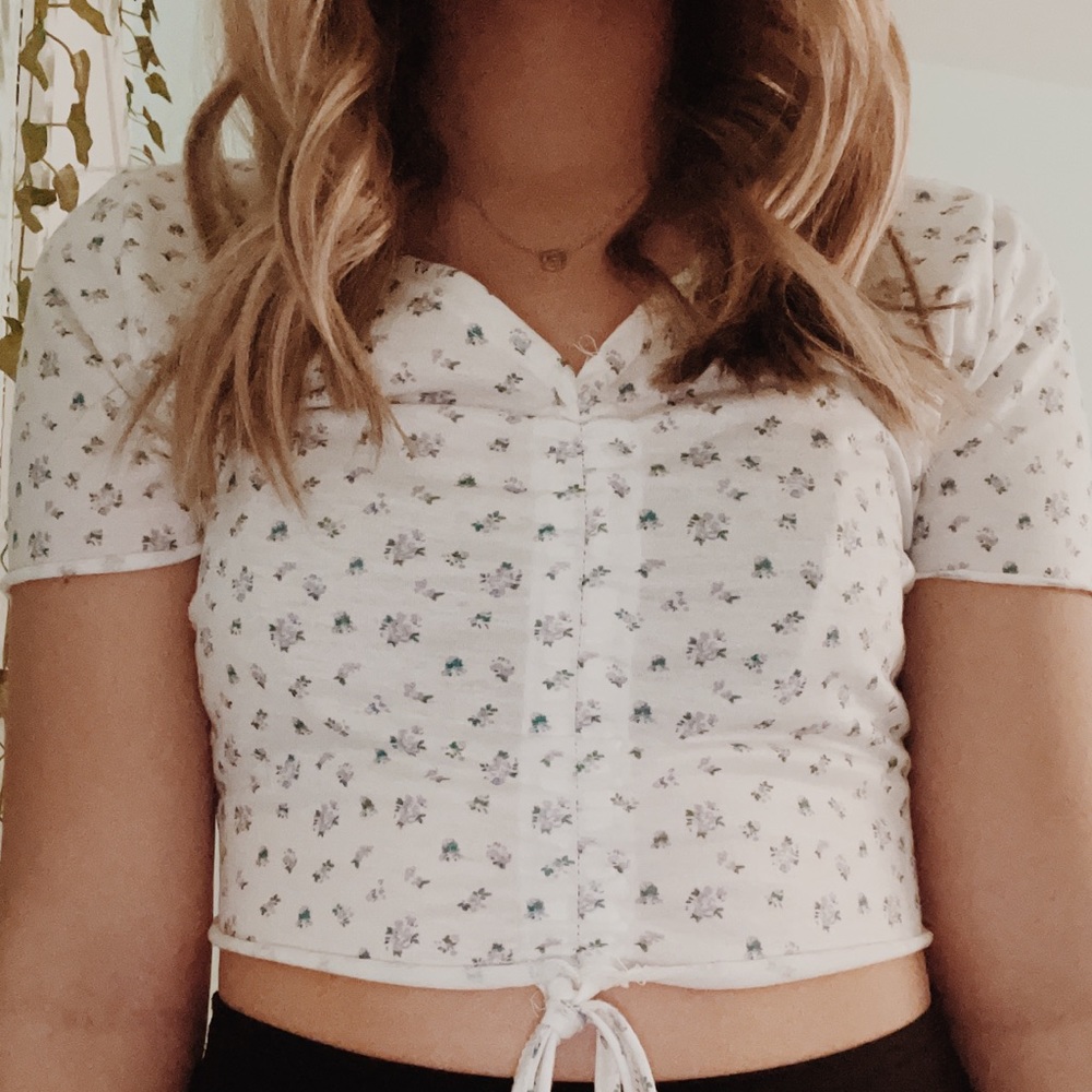flower printed crop top